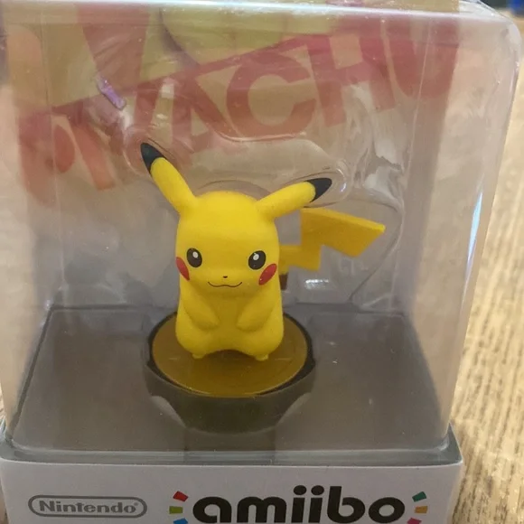Nintendo Pikachu Amiibo, new in box - Picture 2 of 3